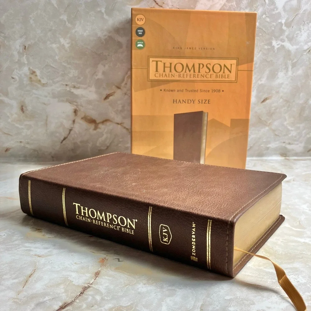 Thompson Chain-Reference Bible KJV Leathersoft Brown Red Letter Handy Size